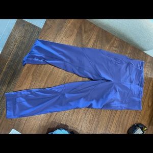 Women’s Lululemon purple leggings